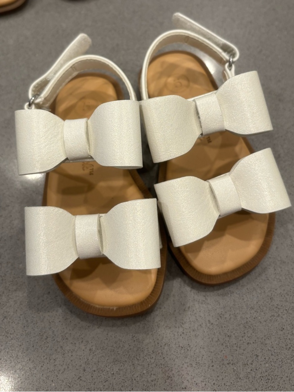 Cat & Jack Toddler White Bow Sandals
